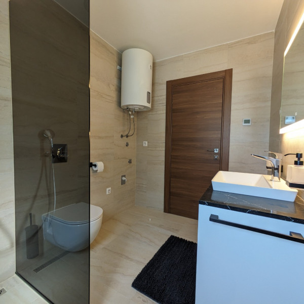 Bathroom / WC, Holiday Apartments in Suko&scaron;an "Seaside Serenity", "Seaside Serenity" Apartments Suko&scaron;an