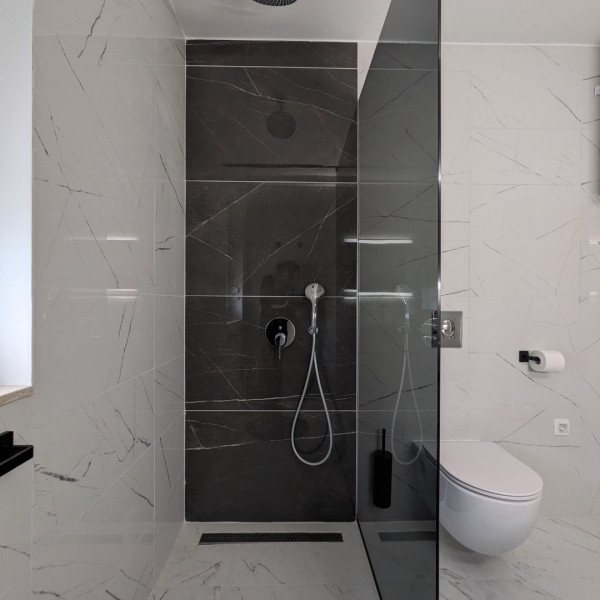 Bathroom / WC, Holiday Apartments in Suko&scaron;an "Seaside Serenity", "Seaside Serenity" Apartments Suko&scaron;an