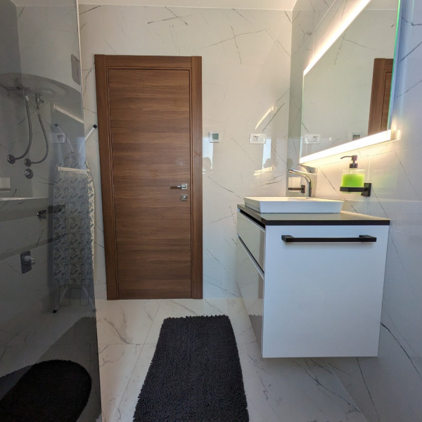 Bathroom / WC, Holiday Apartments in Suko&scaron;an "Seaside Serenity", "Seaside Serenity" Apartments Suko&scaron;an