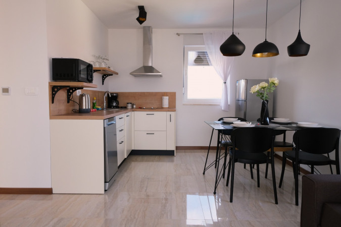 Apartment Noir, "Seaside Serenity" Apartments Suko&scaron;an