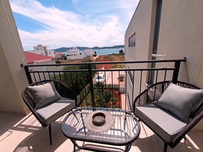 Apartment Noir, "Seaside Serenity" Apartments Suko&scaron;an