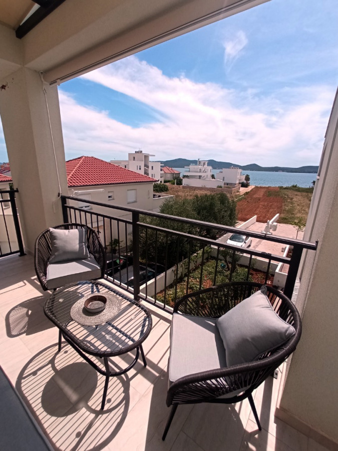 Apartment Noir, "Seaside Serenity" Apartments Suko&scaron;an