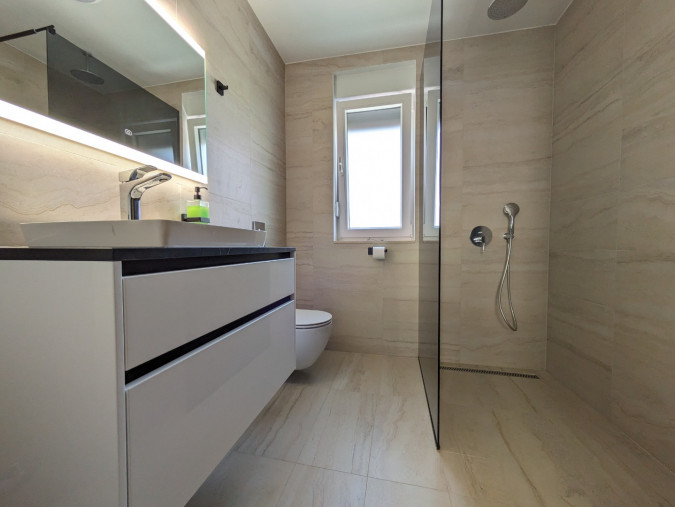 Apartment Noir, "Seaside Serenity" Apartments Suko&scaron;an