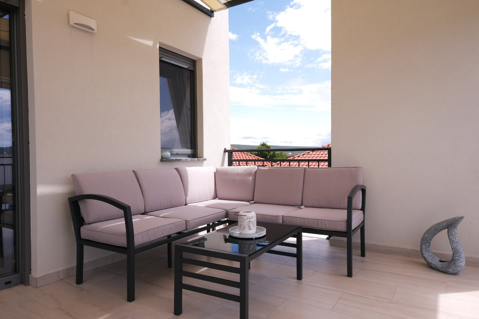 Seaside Serenity Apartments - Apartments 150 m from the beach, with a pool and a seaside promenade., "Seaside Serenity" Apartments Suko&scaron;an